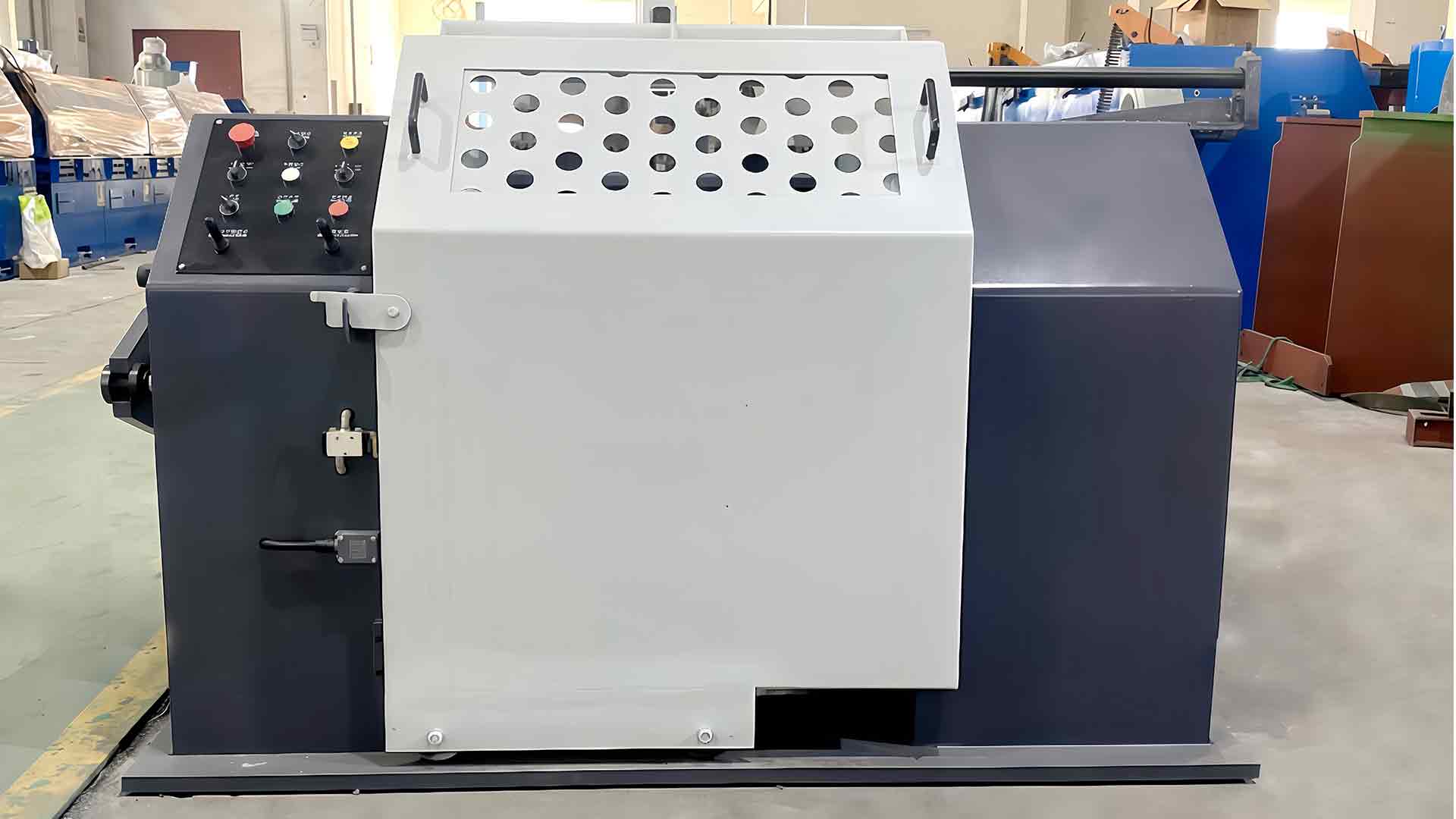 কীভাবে একটি দ্রুত বেতন-অফ র্যাক কর্মপ্রবাহকে উন্নত করতে এবং উচ্চ-ভলিউম উত্পাদন প্রক্রিয়াগুলিতে ডাউনটাইম হ্রাস করতে সহায়তা করে?